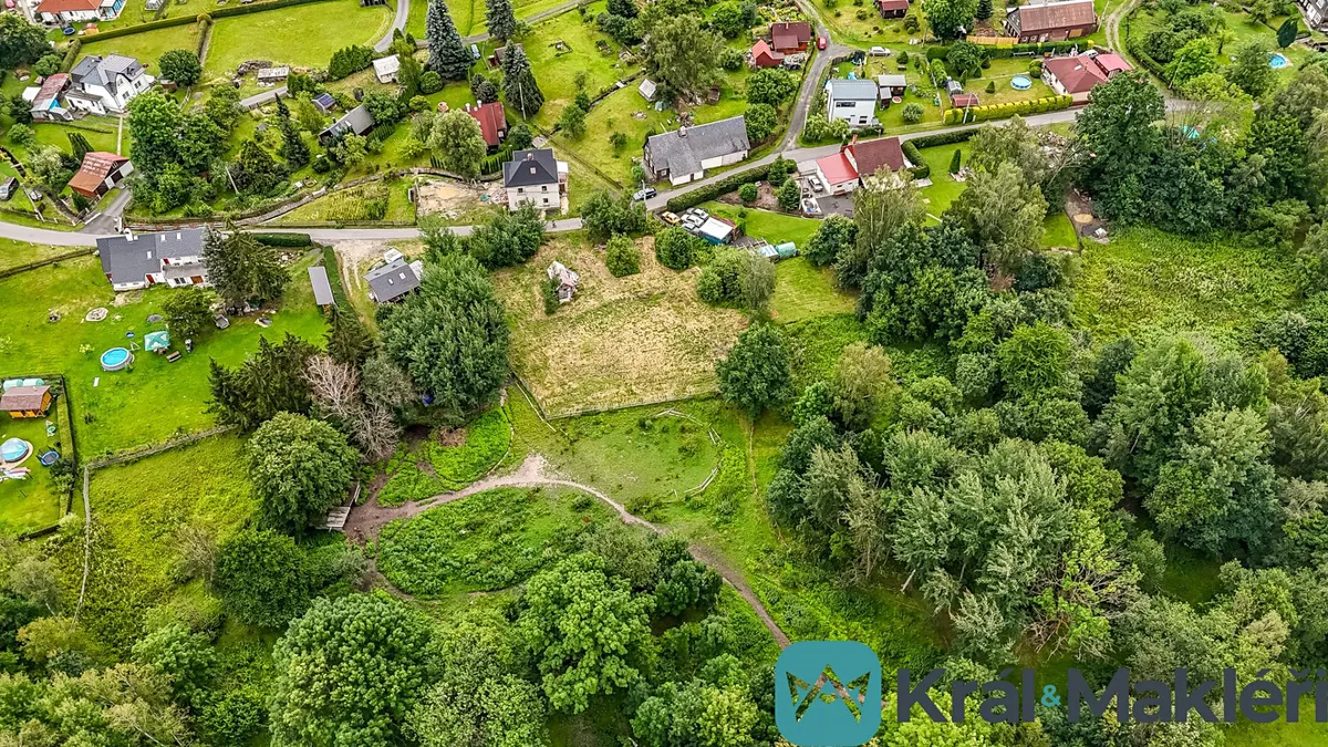 Prodej stavebního pozemku 1909 m²